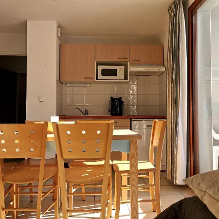 Lägenhetshotell Balcons De La Neste 3*