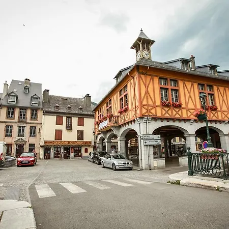 Lägenhetshotell Balcons De La Neste 3*