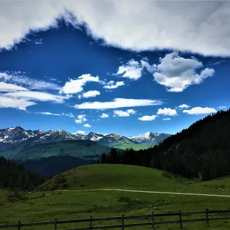 Résidence Balcons De La Neste 3*