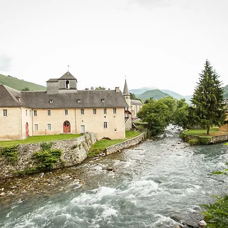 Aparthotel Balcons De La Neste Arreau