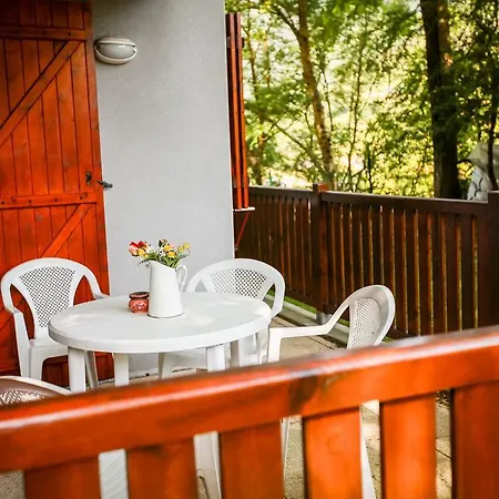 Hotel apartamentowy Balcons De La Neste Arreau