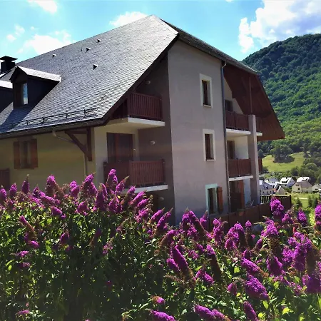 Apart-hotel Balcons De La Neste