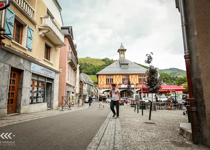 Balcons De La Neste Arreau