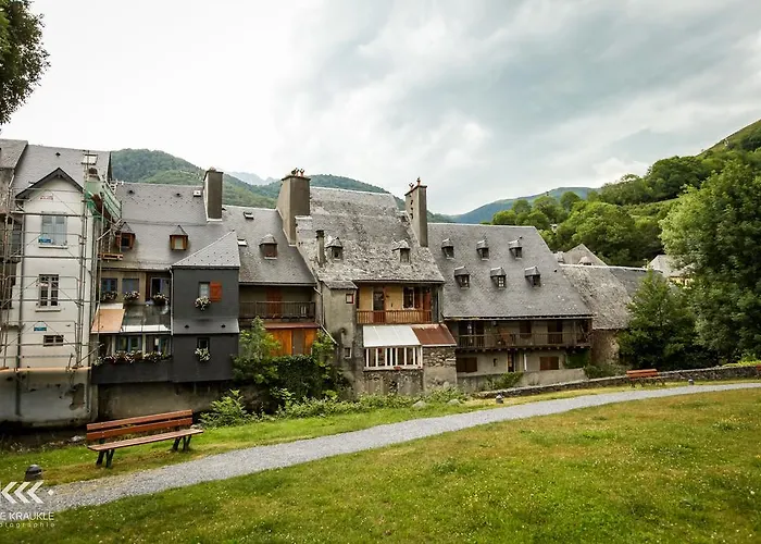 Lejlighedshotel Balcons De La Neste