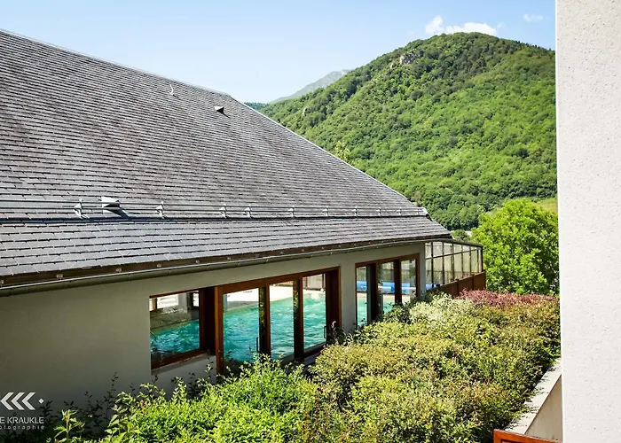 Lejlighedshotel Balcons De La Neste 3*